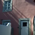 Flor De Lis - Alfama Lizbona
