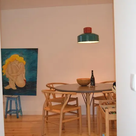 Flor De Lis - Alfama *