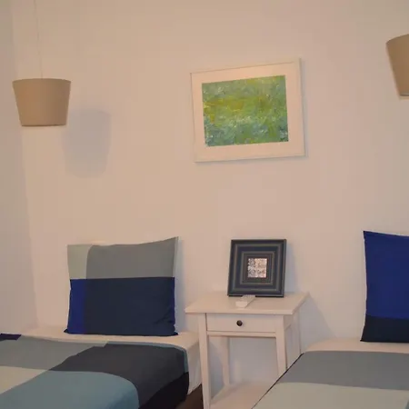 Flor De Lis - Alfama * Lisbon